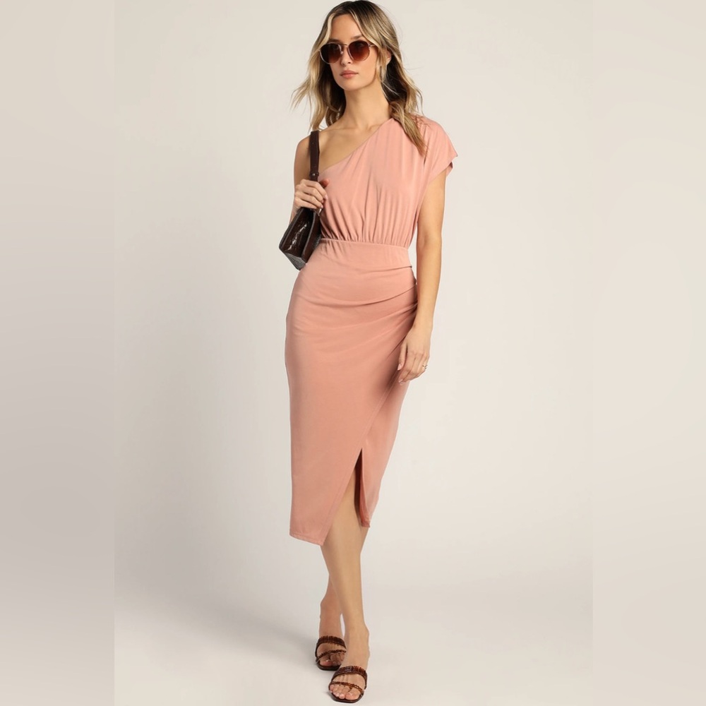 Lulus NWT Raise a Glass Blush Pink One-Shoulder Midi Dress